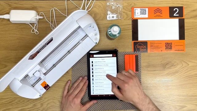 StatusSKIN Робота с режущим плоттером Portrait смотреть онлайн