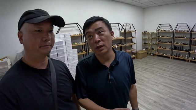 Как производят обувь в Китае | производственные будни Китая смотреть онлайн