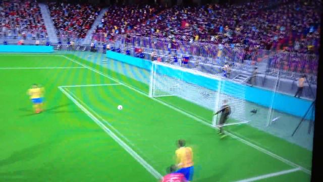 ASMR - FIFA 16 Goalkeeper Epic Fail! Lol! (Whisper) смотреть онлайн