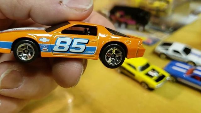 Hot Wheels 50th anniversary Target exclusive throwback 10 pack Mustang Camaro Viper Monte Carlo смотреть онлайн