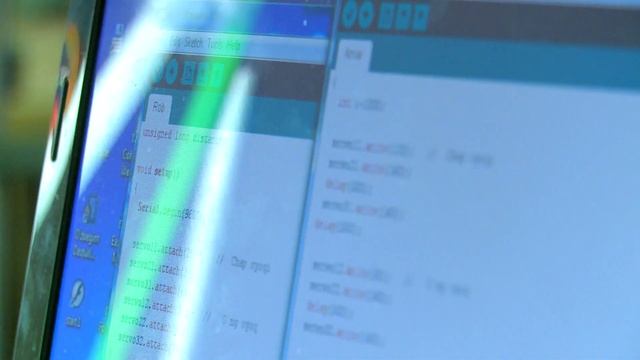 Robot (Inson kabi yuradigan robot va masofadan boshqariladigan qurilmalar) смотреть онлайн