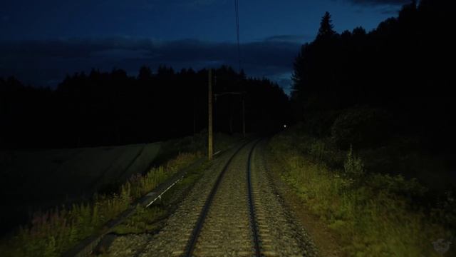 TRAIN DRIVER'S CHAT:  Q&A Nordic Midsummer Night Train From Oslo To Ål