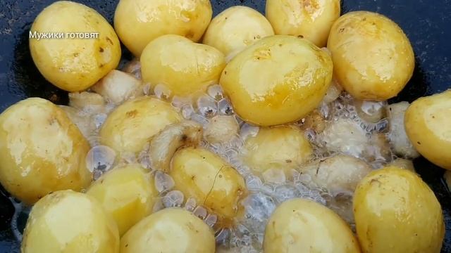 ЕСТЬ ДОМА КАРТОФЕЛЬ? Картошка по УЗБЕКСКИ, ЭТО ТАК Вкусно! Он супер простой, дешевый и вкусный! смотреть онлайн