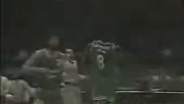 1985.02.20. Кубок кубков. Жальгирис - АСВЕЛ (Вийёрбан, Франция) 84:78 смотреть онлайн