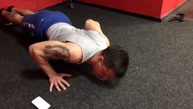 Bring Sally Up - Push Up Challenge/Невозможные отжимания/Дойдёшь до конца? смотреть онлайн