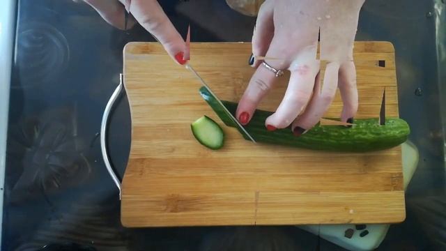 Салат из консервированной горбуши. ПП Ужин. ПП рецепт. смотреть онлайн