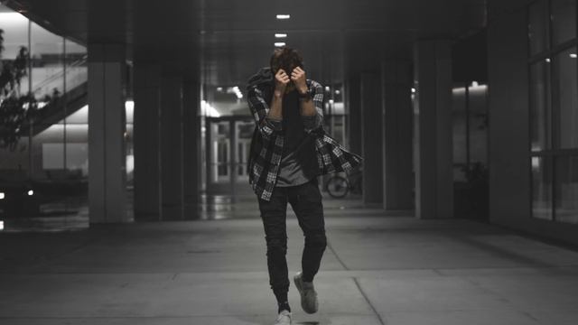 Никогда бы не подумала, что он на такое способен смотреть онлайн