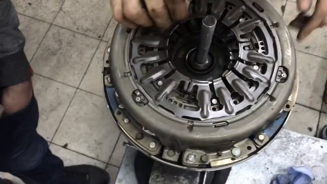 Замена Сцепления Power Shift Ford Focus III смотреть онлайн