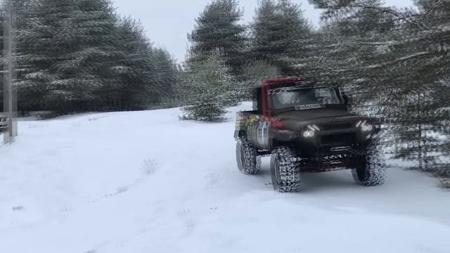 BMW X3 G01 против Mercedes G63 AMG на БЕЗДОРОЖЬЕ. X drive или 4matic? КТО КОГО? смотреть онлайн