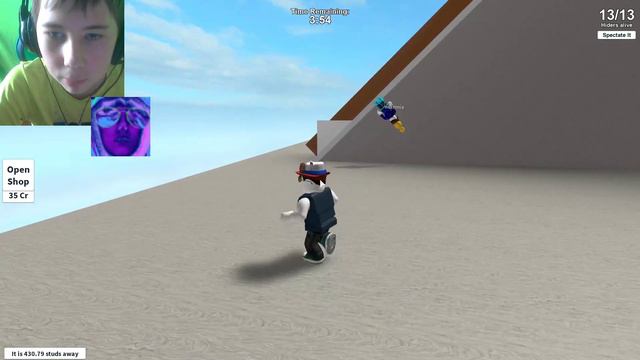 Как на сервере Hide And Seek на карте The Attic проникнуть за пределы карты?