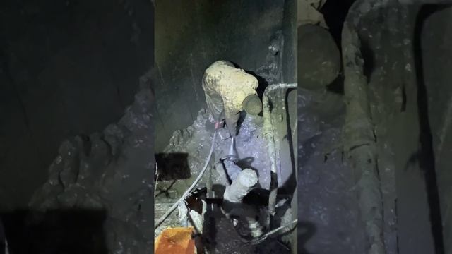 Чистим КНС, откачка ила #world #работа #work #заработок #workfromhome #промывка #колодец @засору.не