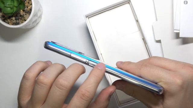 Xiaomi 11T is it Bundled with a Protective Silicone Case? смотреть онлайн
