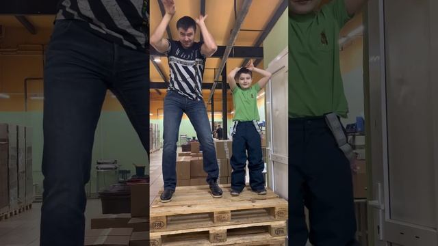 Ярослав и Папа в милом тренде! смотреть онлайн