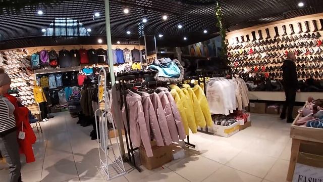 Китай город, Китайский рынок в Магадане. Современный Магадан 2020 смотреть онлайн