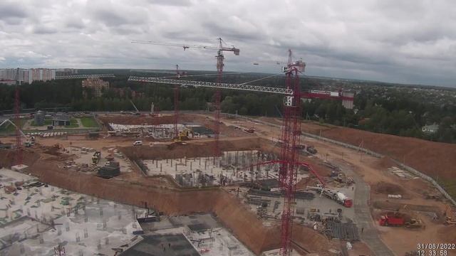 TimeLapse. Башенные краны POTAIN. Наростка крана.Монтаж крана смотреть онлайн