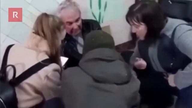 Мужчину с инсультом обокрали в подземном переходе в Ростове смотреть онлайн