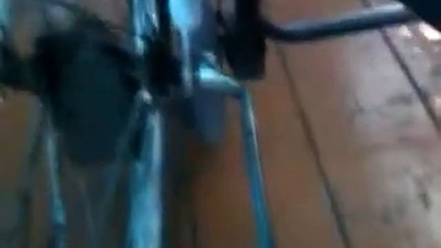 Как снять колесо с велосипеда смотреть онлайн