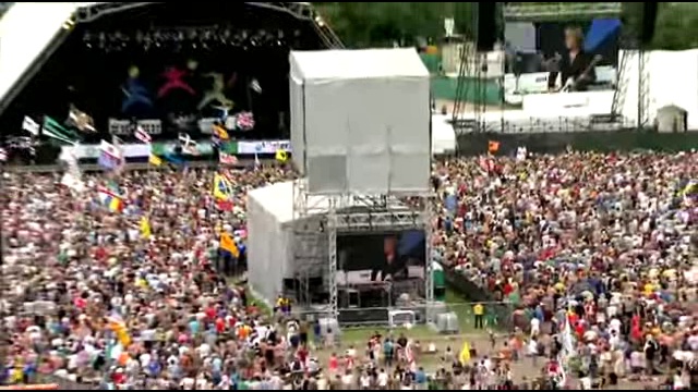 Status Quo - Down Down Glastonbury 2009