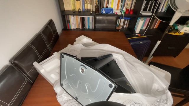 MSI 34" OPTIX MPG341QR GAMING MONITOR | Unboxing & First Review смотреть онлайн