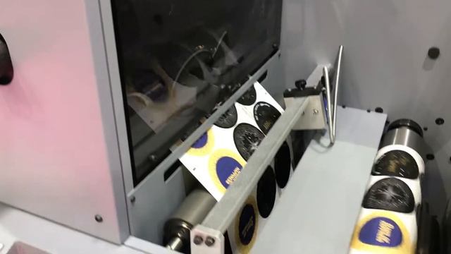 JETVarnish 3DW_diecutting смотреть онлайн
