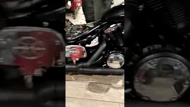 Выхлоп XVS 1300 от Powerbike смотреть онлайн
