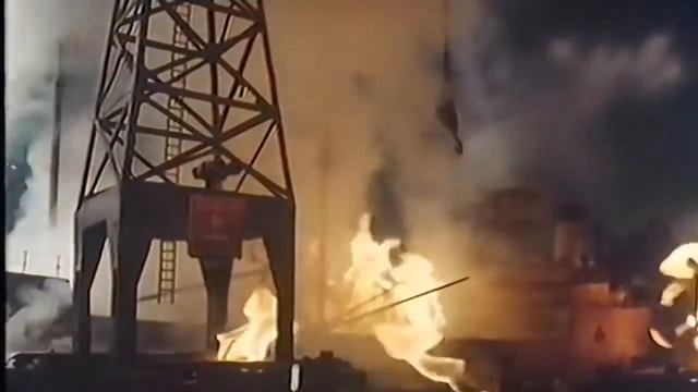 THE T&F CRANKY BUGS CRASH COMBINED WITH THE TUGS MUNITIONS CRASH смотреть онлайн