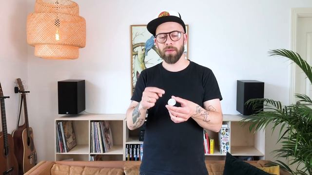 Learn the FRENCH DROP Coin Vanish with Kim Andersen (TUTORIAL) смотреть онлайн