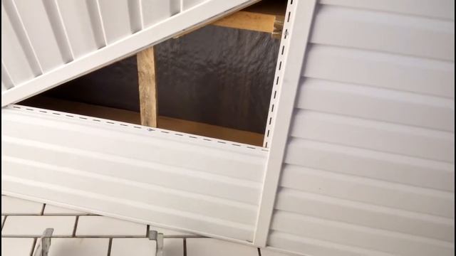 Монтаж сайдинга на потолок веранды. смотреть онлайн