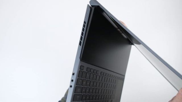 Unbox: ASUS ROG Zephyrus Duo 15 with INTEL Core i7-10875H Processor смотреть онлайн