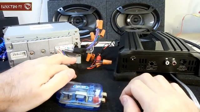 Como conectar estereo original a amplificador y subwoofer (no salidas RCA) смотреть онлайн