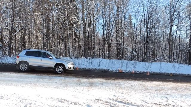 Tiguan рестайл с новой прошивкой АБС. скорость 60 км/ч, самый короткий тормозной путь. смотреть онлайн