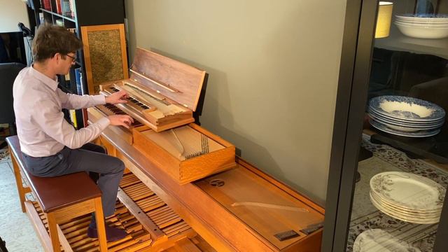 J. S. Bach: Sonata No. 5 in C Major BWV 529 | Bálint Karosi | Pedal Clavichord смотреть онлайн