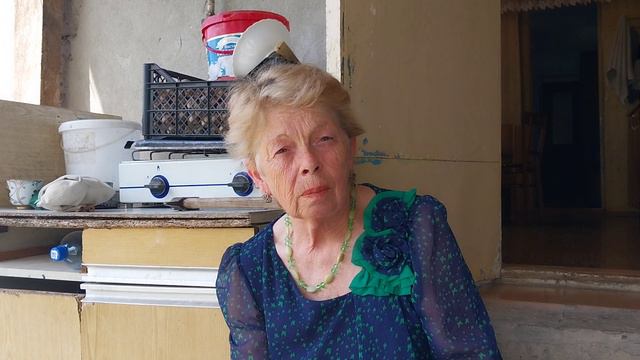 В гостях у Зои УЛЬБАШЕВОЙ / Огород, депортация, школа / Шамиль КУЧМЕЗОВ / С.Герпегеж / 2-ая часть смотреть онлайн