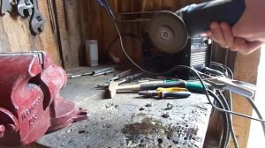 Держатель электродов винтовой. Screw electrode holder.