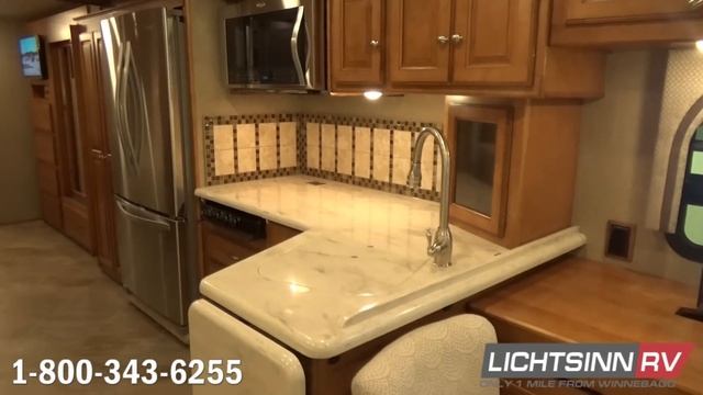 Lichtsinn.com - Winnebago Adventurer 37F смотреть онлайн