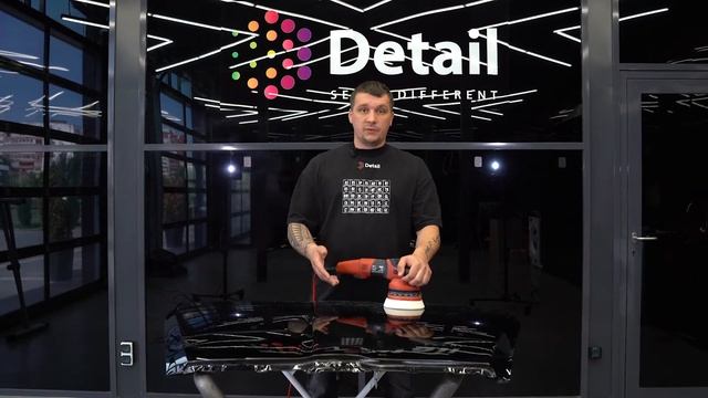 ПОРОЛОНОВЫЙ БЕЛЫЙ КРУГ ЭКСЦЕНТРИКОВЫЙ смотреть онлайн