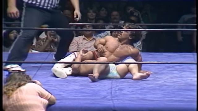 Magnum TA & Little Lone Eagle vs Tom Stanton & Cowboy Lang (Mixed Tag) смотреть онлайн