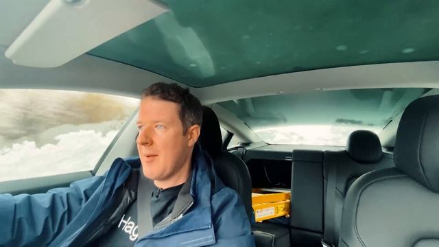 Tesla Model 3 Has a Major Problem in Snow... смотреть онлайн
