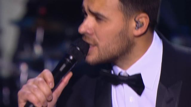 EMIN & MAX FADEEV - ДАВАЙ НАЙДЕМ ДРУГ ДРУГА - CROCUS CITY HALL, 16 смотреть онлайн