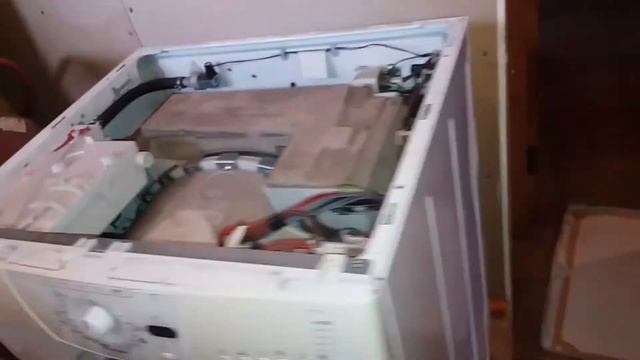 Устранение ошибки FP в стиральной машине Whirpool . смотреть онлайн