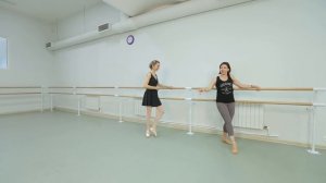 Как крутить ФУЭТЕ. Шаг второй, с ДЖОЙ УОМАК