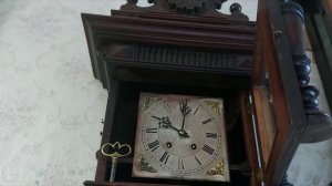 жизнь не возможно повернуть назад   и время не на миг не остановишь