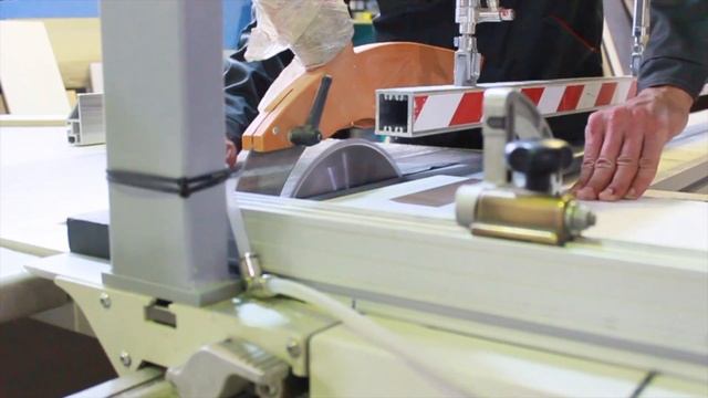 Кухни от А до Я / Производство ВМ кухни / 1 часть (Распиловка) смотреть онлайн