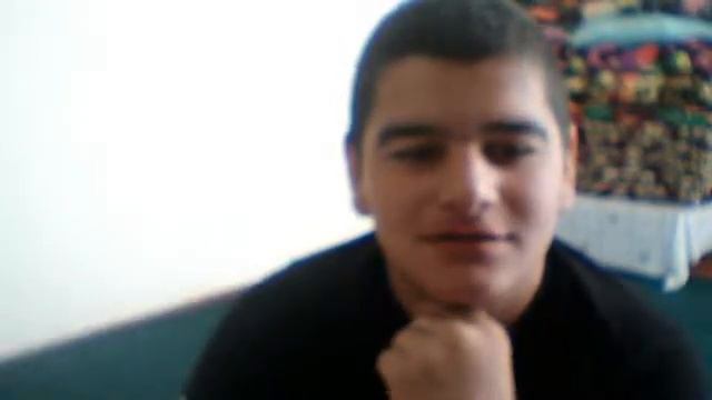 Видео с веб-камеры пользователя Binali Mamedov от 4 Май 2012 г., 02:40 (PDT) смотреть онлайн