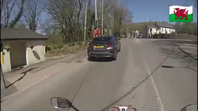 DUCATI MONSTER 1200 Vs HONDA CB1100SFY X11 Vs YAMAHA FAZER 1000 Vs KAWASAKI Z1000 смотреть онлайн