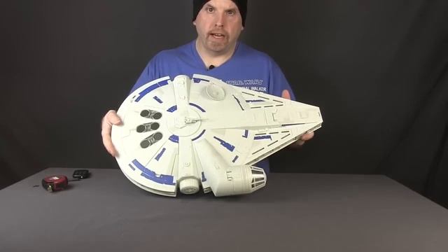 Solo: A Star Wars Story Hasbro Kessel Run Millennium Falcon Toy Review