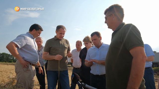 Губернатор проверил ход работ по строительству культурно-спортивных центров в Корочанском районе смотреть онлайн