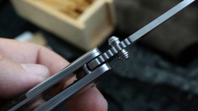 Нож BUCK Small Folding Selkirk 0835BRS смотреть онлайн
