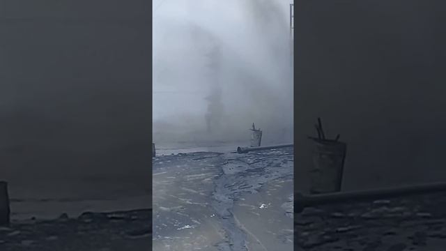 Крс. Прорвало скважину. Гнвп смотреть онлайн