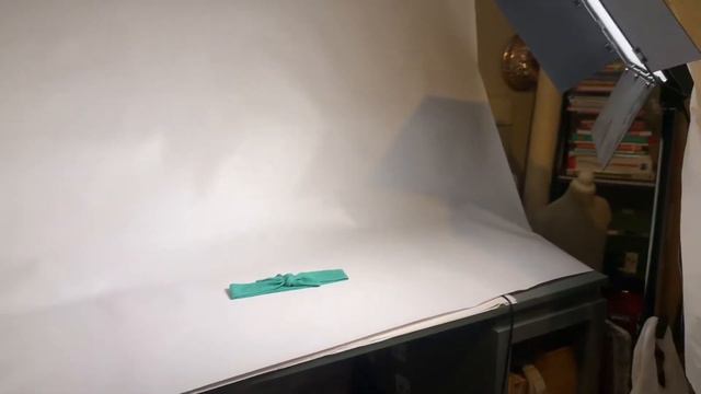 How to take Product Photos with an iPhone | White Background Product Photography смотреть онлайн